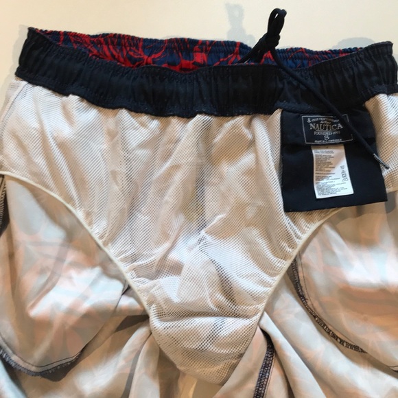 Nautica Men’s Swim Trunks S Small Blue Red - Picture 6 of 11